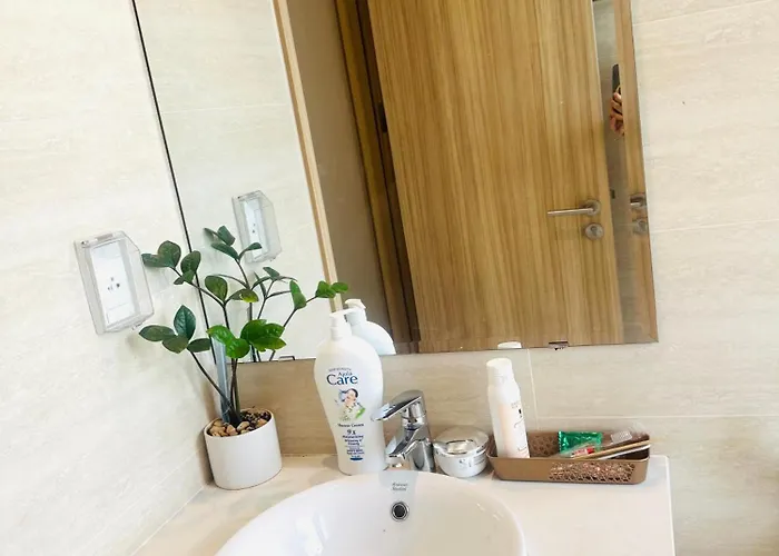 Huong Tran Homstay B1515 *